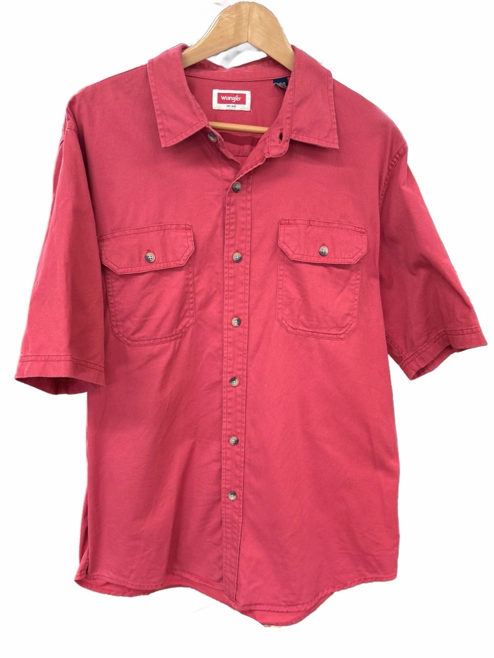 Wrangler Men's Short Sleeve Button-Up Utility Work Shirt Washed Red Color Size L